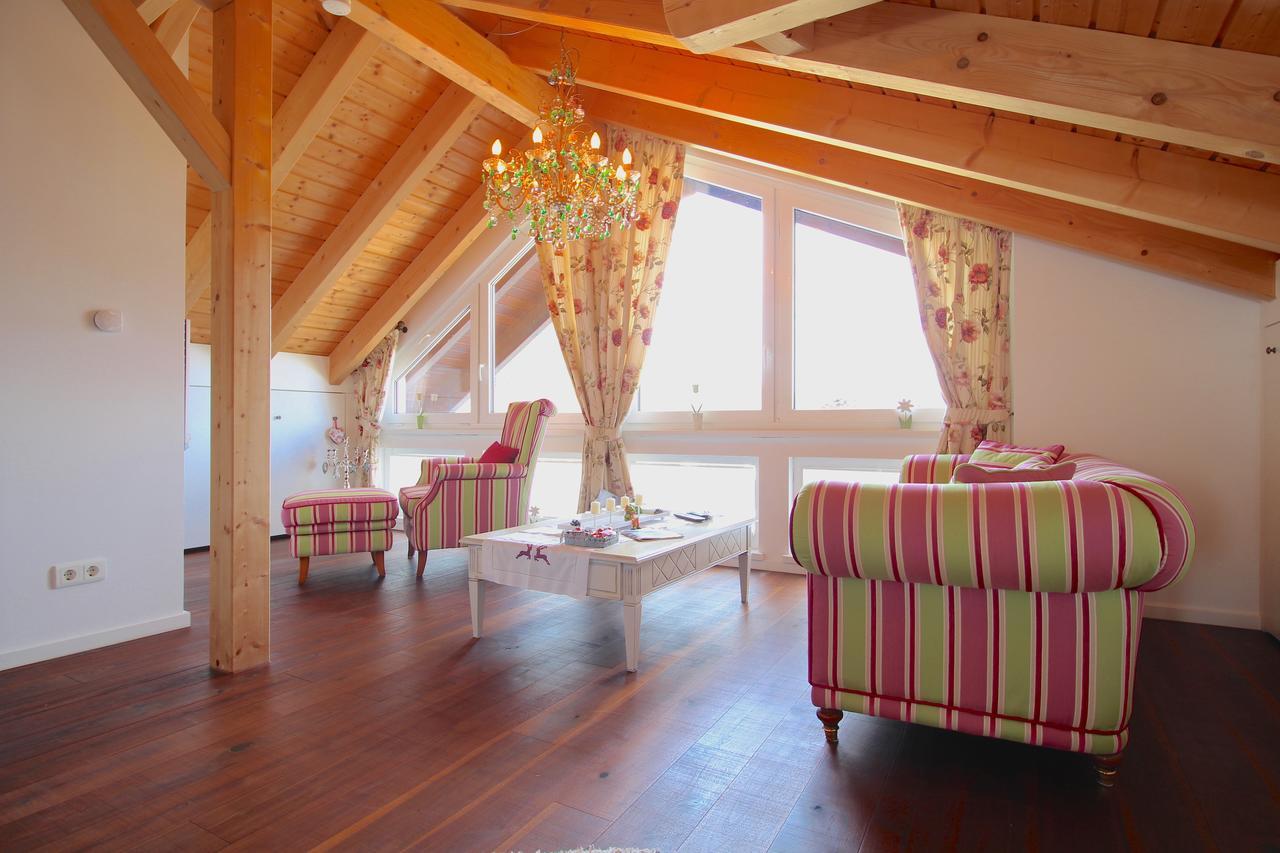 Himmelschloesschen & Chalet Rose Garmisch-Partenkirchen Kültér fotó